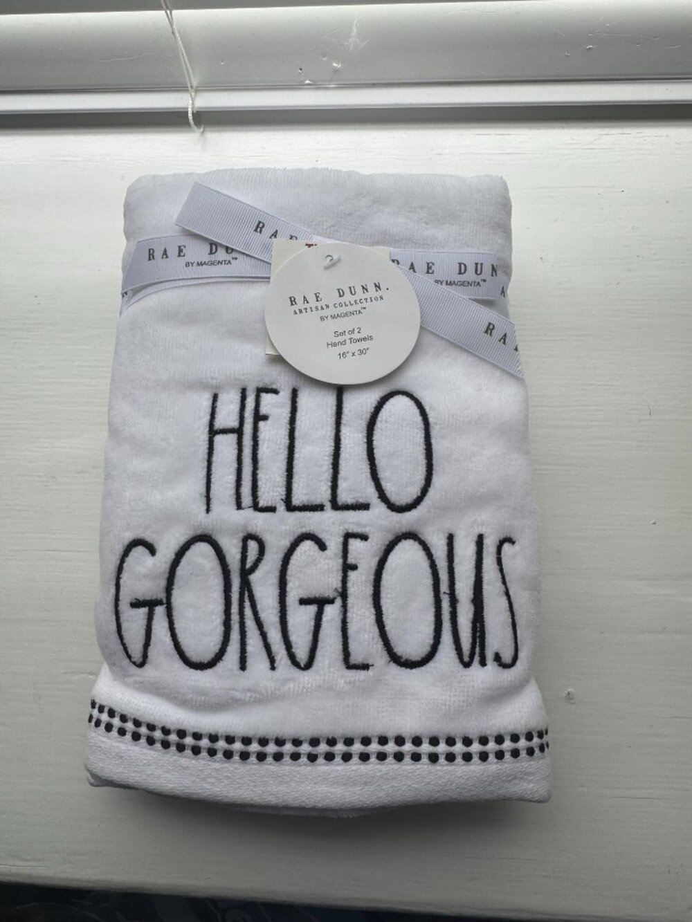 Rae Dunn by Magenta Hello Gorgeous White Hand Towel Set New with Tags P5